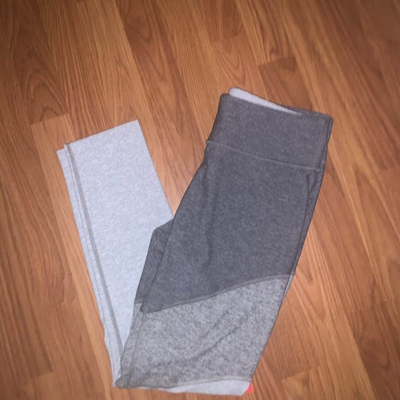 Outdoor Voices Springs 7/8 Legging Sz L - Picture 7 of 14